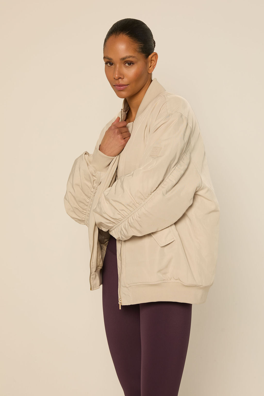Lina Bomber | Oatmilk
