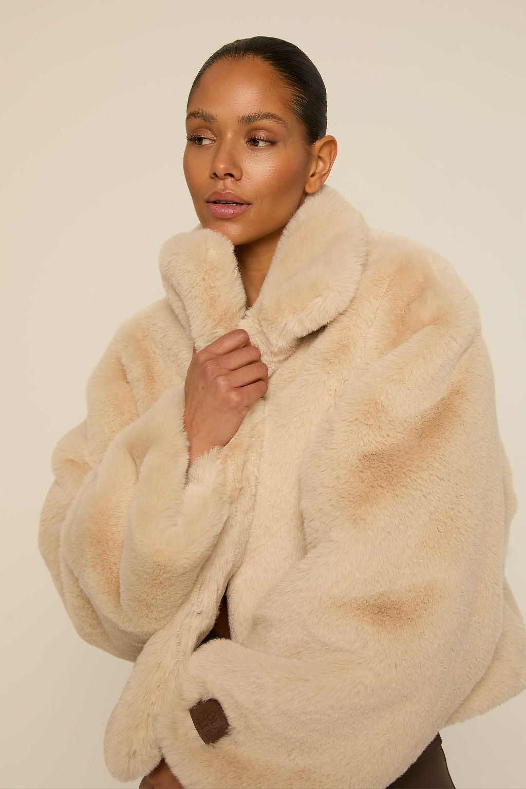 Bobbie Faux Fur Jacket | Oatmilk