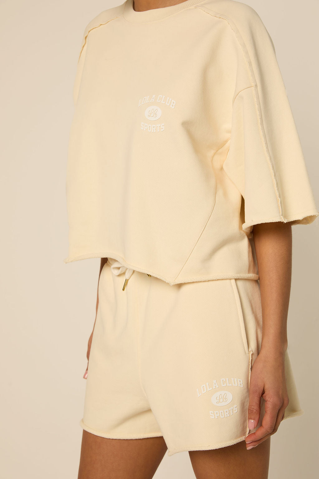 Anine Shorts | Vanilla