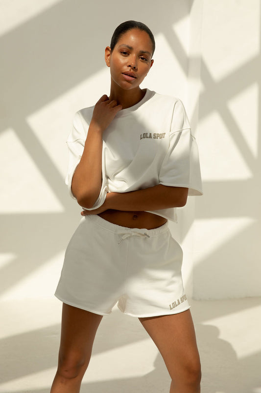 Amber Short White